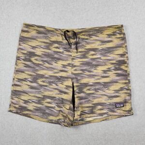Patagonia Shorts Mens Large Baggies 7" Green Camo Ikat Aztec Nylon Drawstring